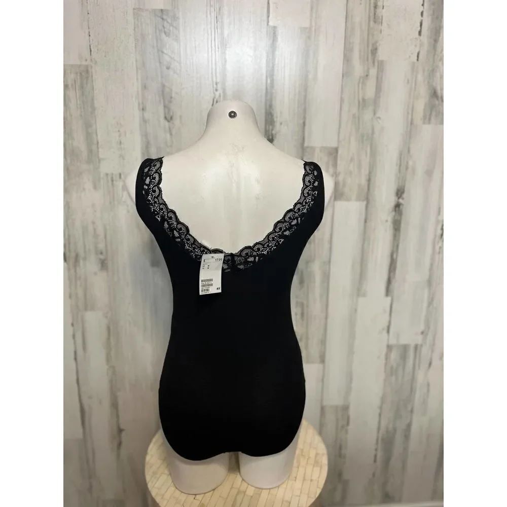 H&M black bodysuit - Picture 3 of 5